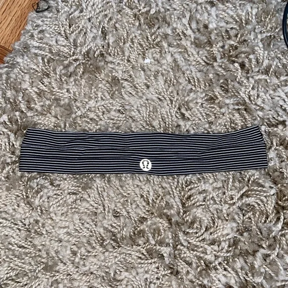 lululemon athletica | Accessories | Lululemon Blackwhite  display picture 1